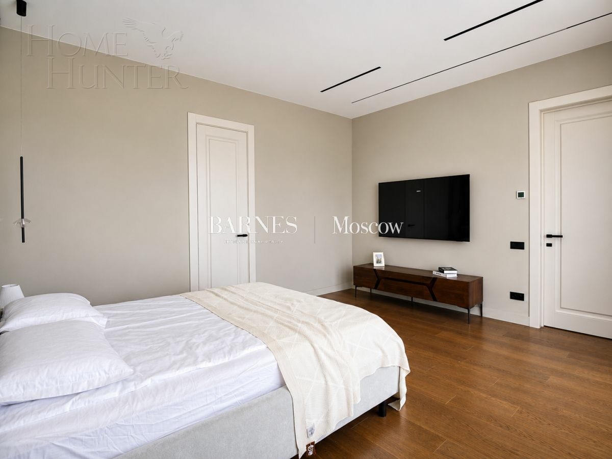 2-этажный коттедж 349.7 м² с отделкой