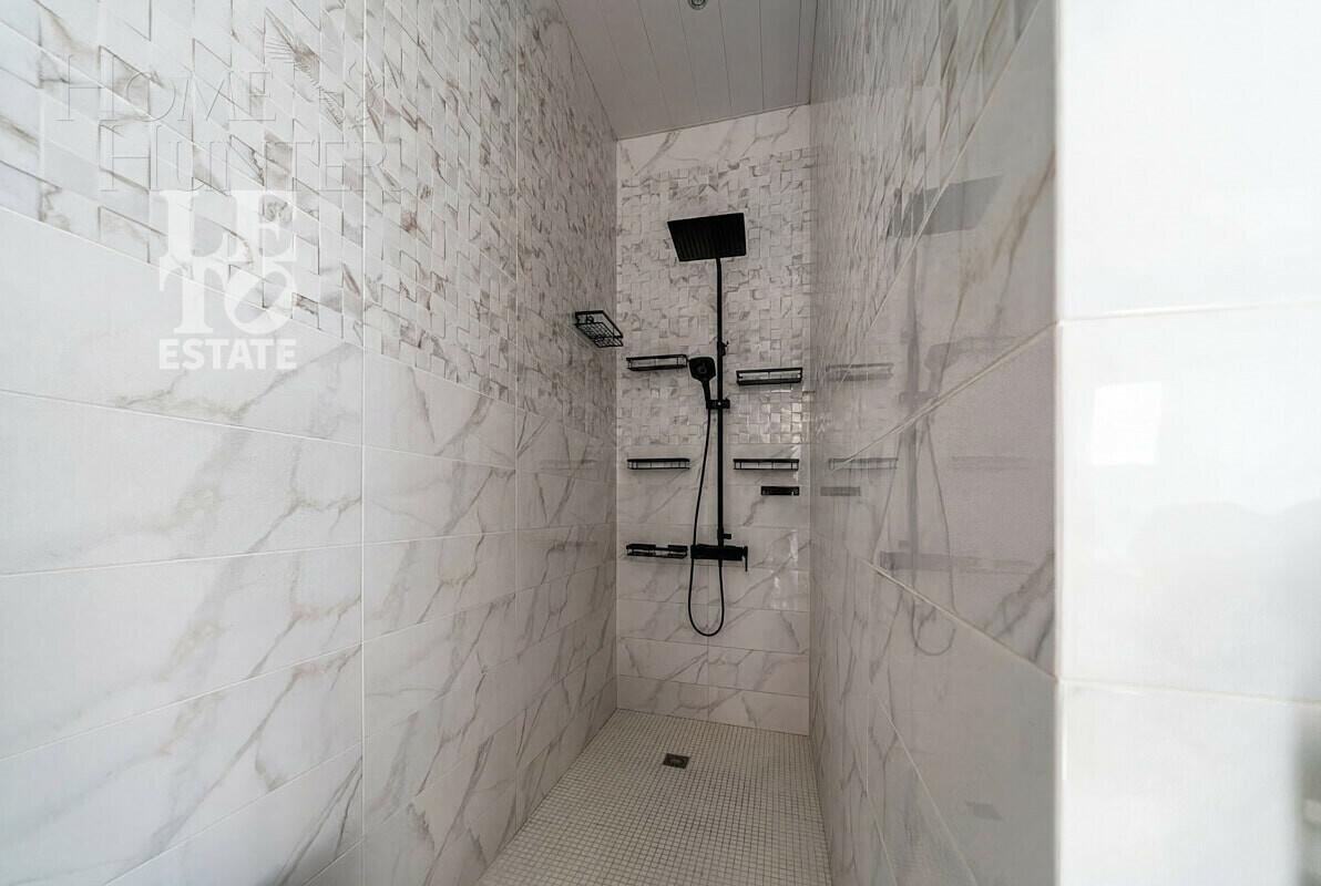 2-этажный коттедж 475 м² с отделкой