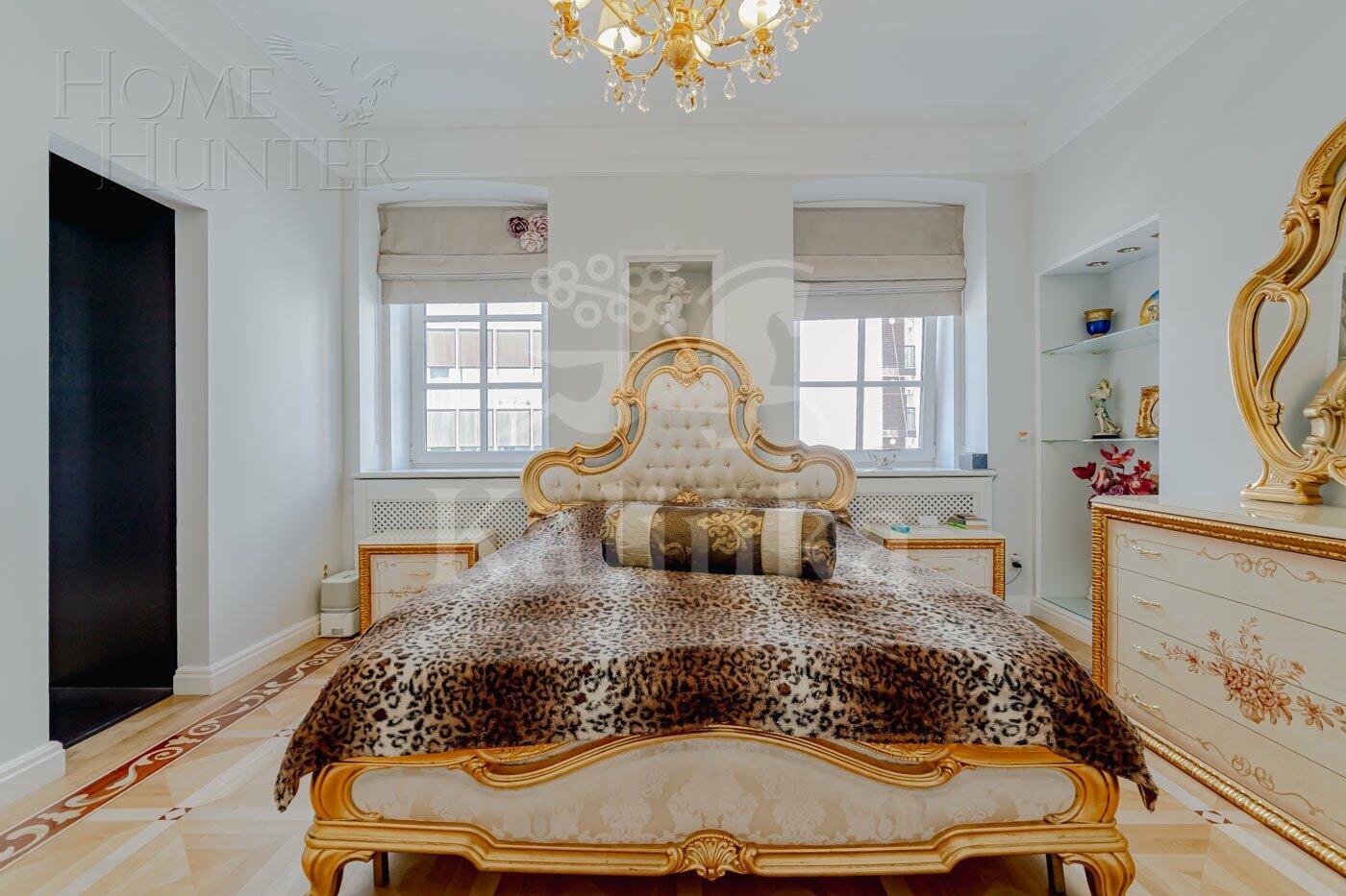 5-КОМН. КВАРТИРА С ОТДЕЛКОЙ 126 М² НА 4 ЭТАЖЕ