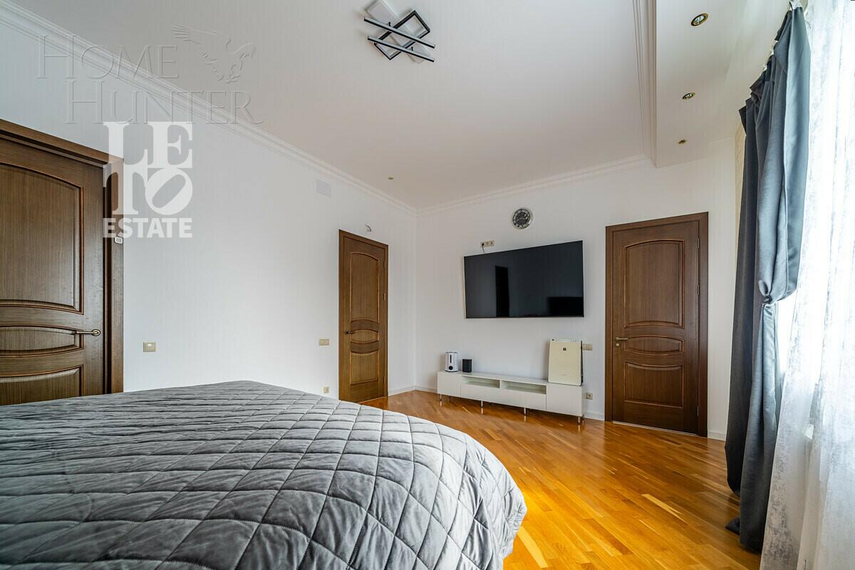 2-этажный коттедж 475 м² с отделкой