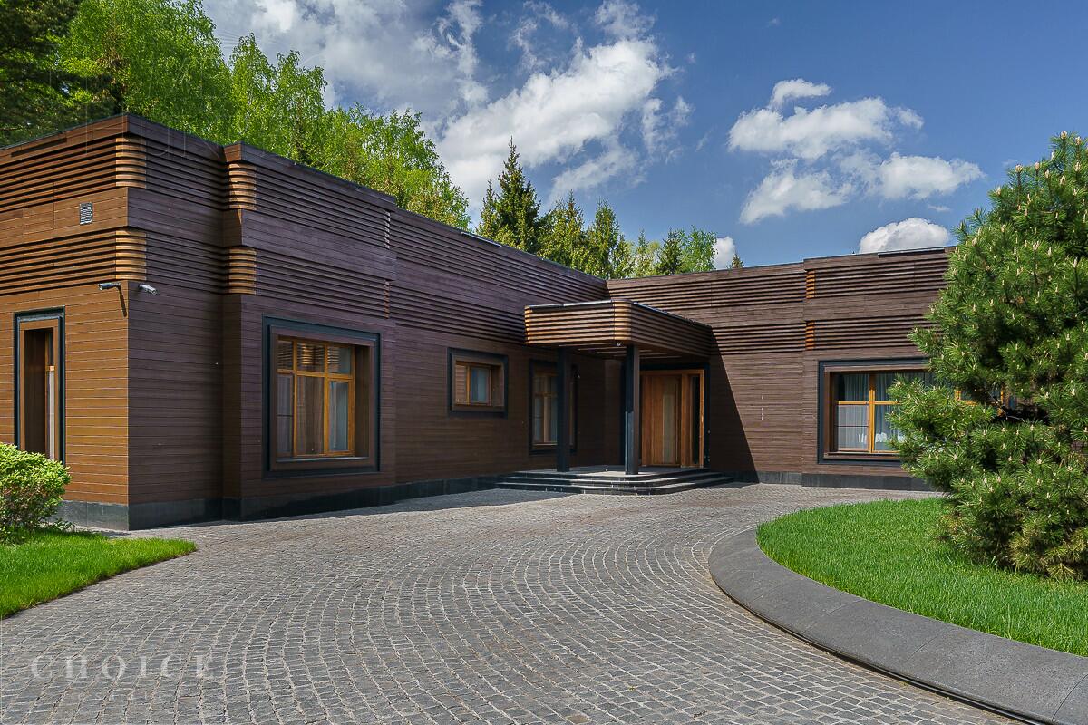 1-этажный коттедж 490 м² с отделкой