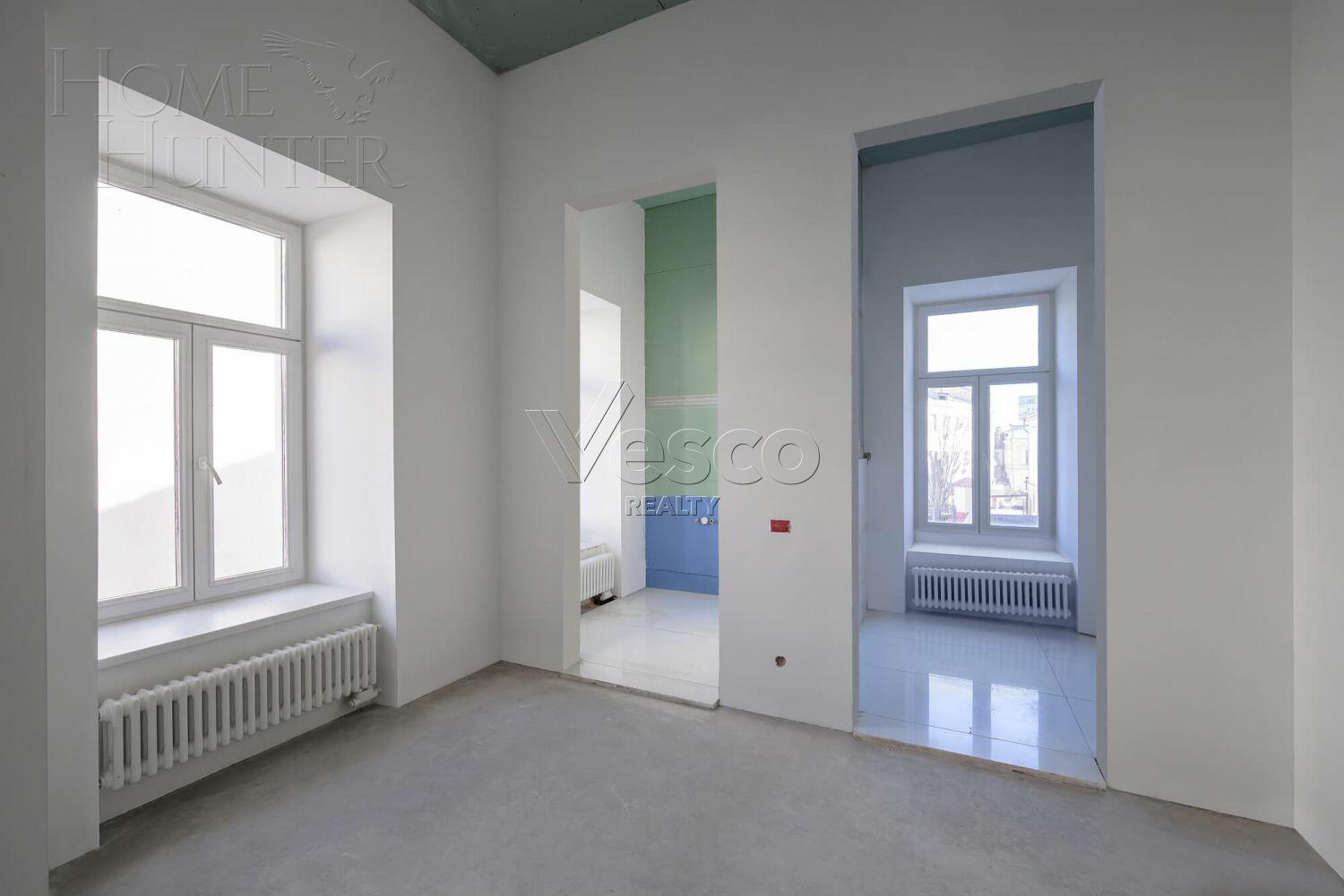 5-УРОВНЕВАЯ КВАРТИРА БЕЗ ОТДЕЛКИ 269.7 М² НА 1 ЭТАЖЕ
