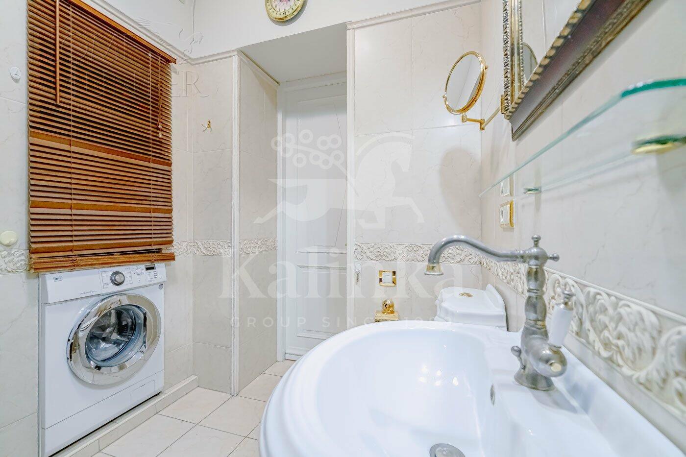 5-КОМН. КВАРТИРА С ОТДЕЛКОЙ 126 М² НА 4 ЭТАЖЕ