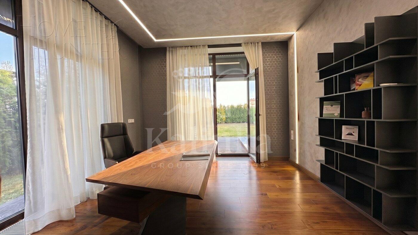 2-этажный коттедж 446 м² с отделкой
