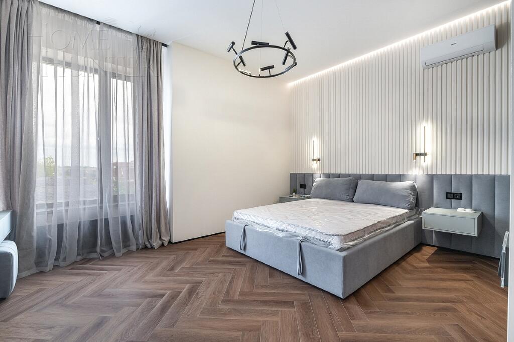 2-этажный коттедж 300 м² с отделкой