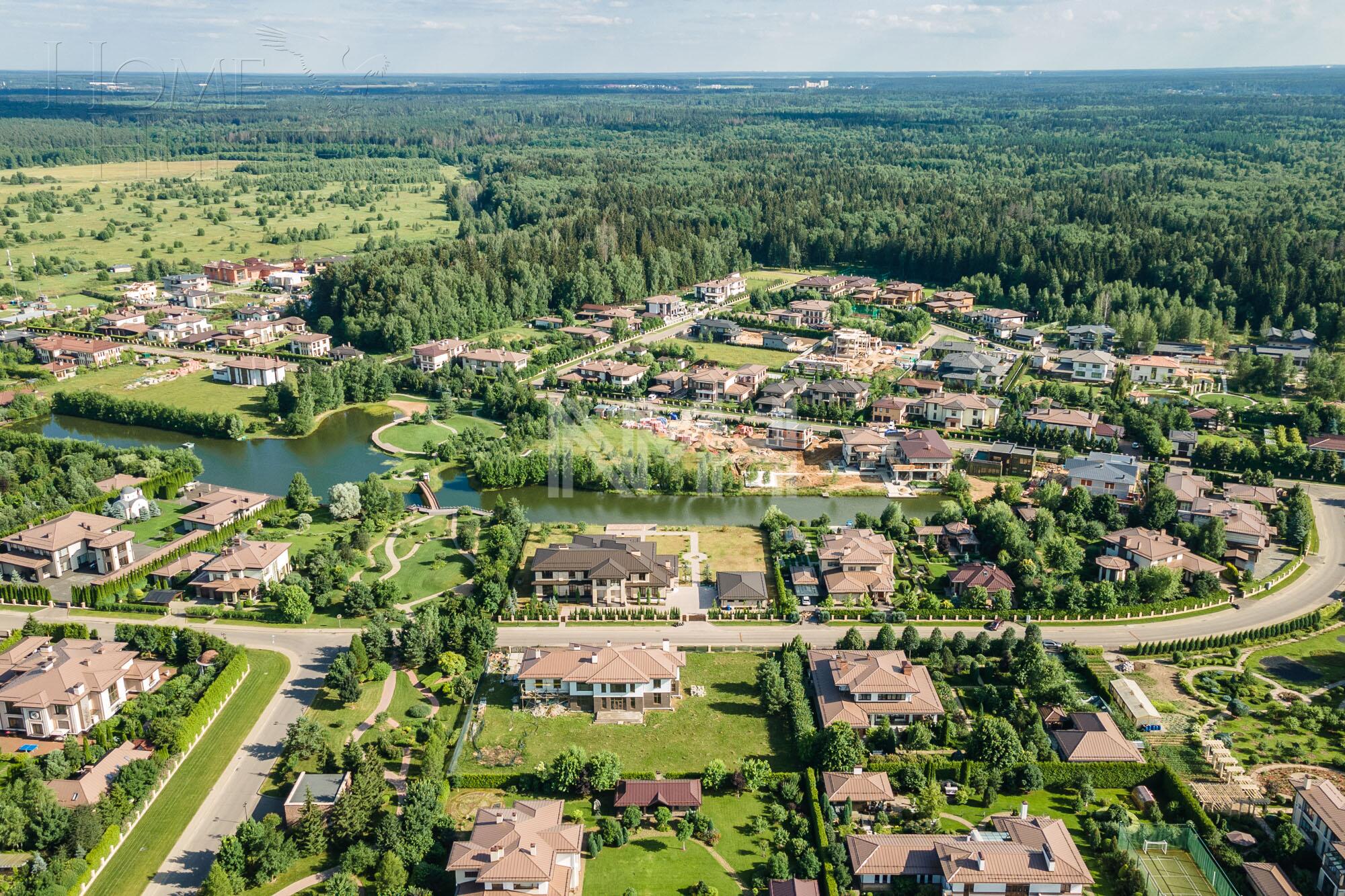 2-этажный коттедж 442 м² с отделкой