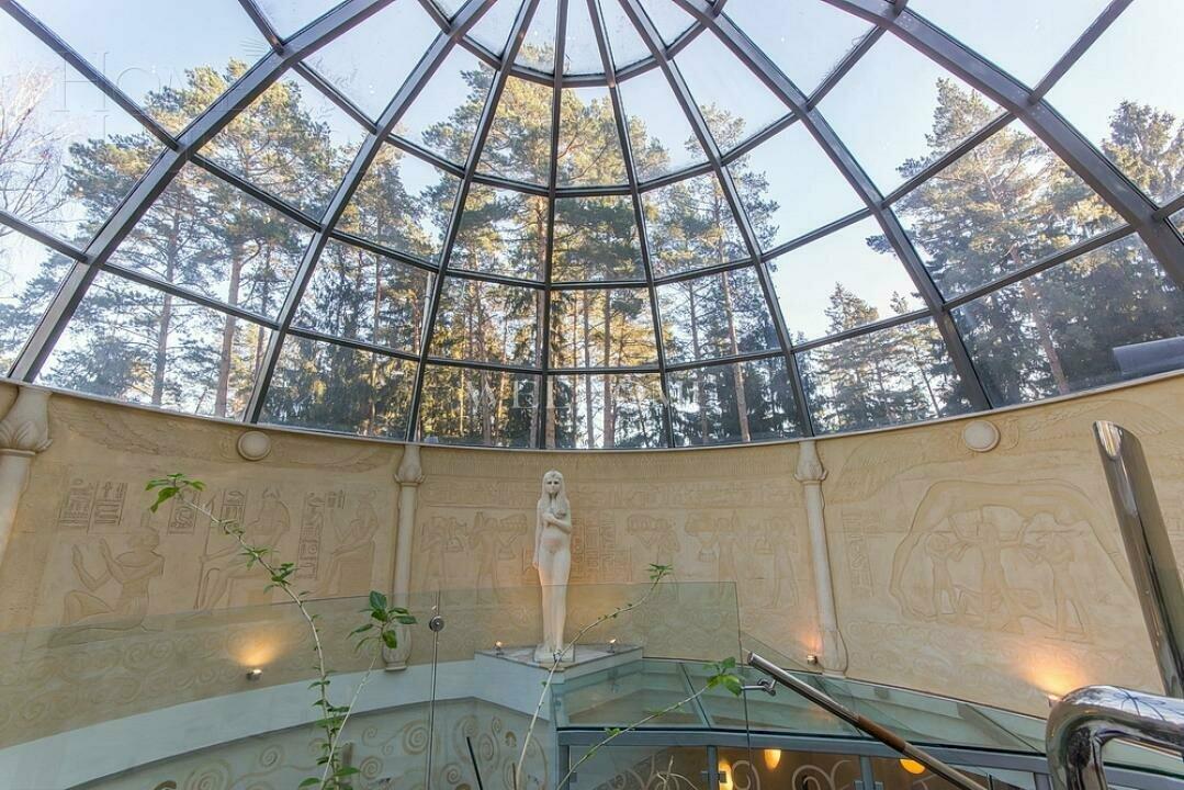 2-этажный коттедж 850 м² с отделкой