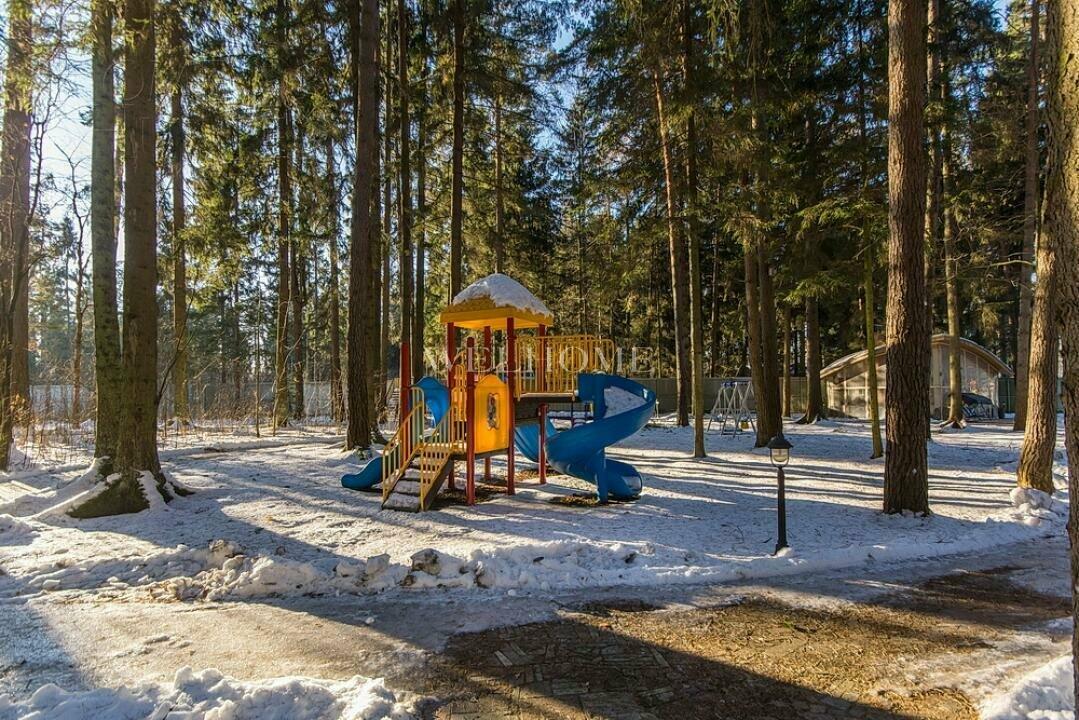 2-этажный коттедж 850 м² с отделкой