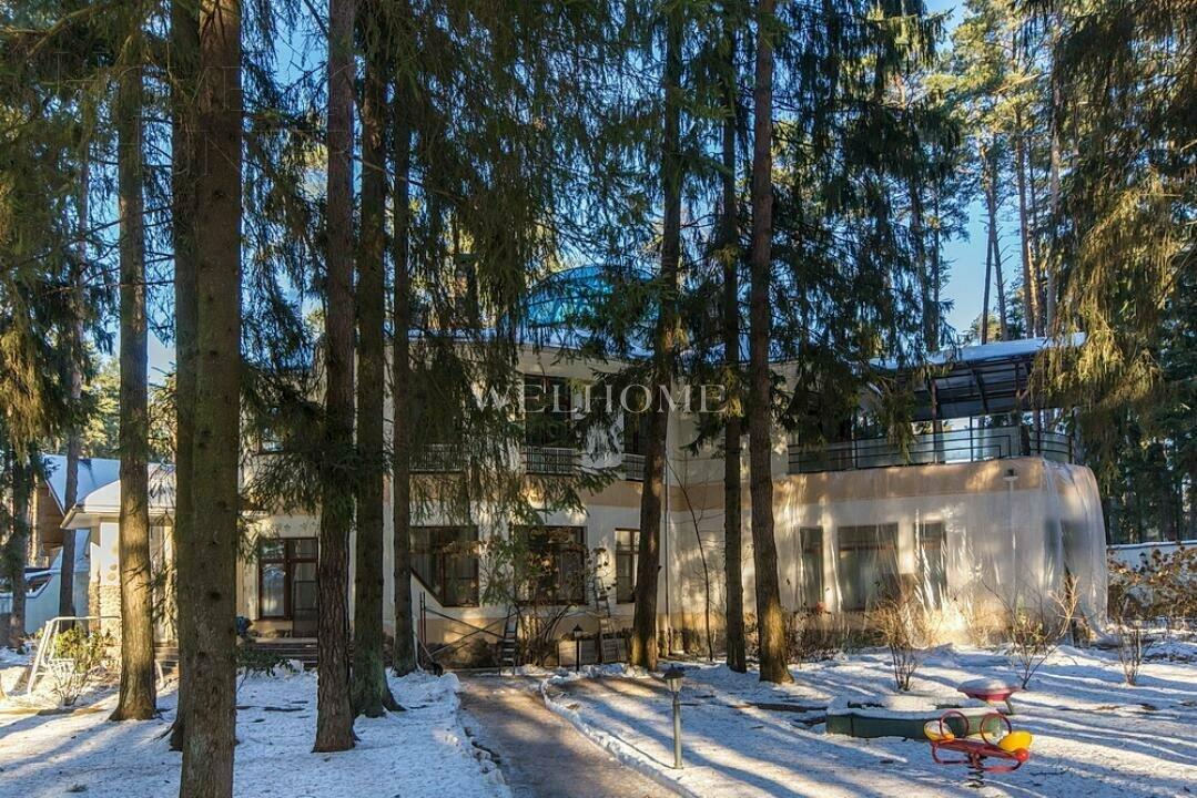2-этажный коттедж 850 м² с отделкой
