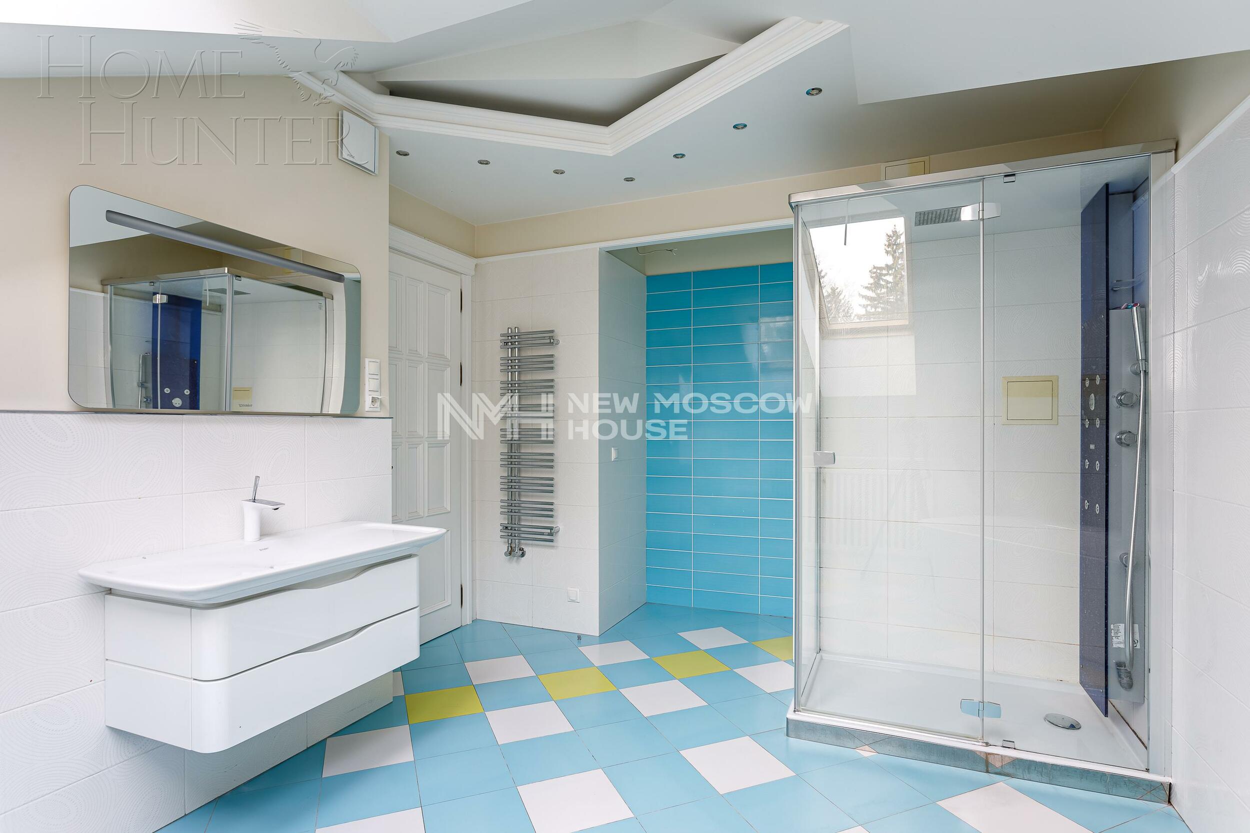 3-этажный коттедж 1 172 м² с отделкой