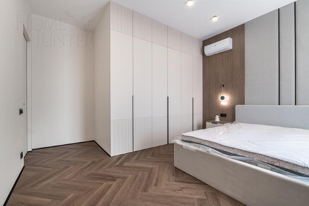 2-этажный коттедж 300 м² с отделкой