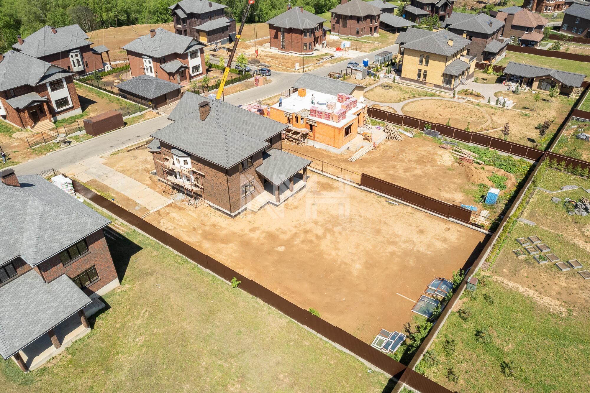 2-этажный коттедж 252 м² без отделки