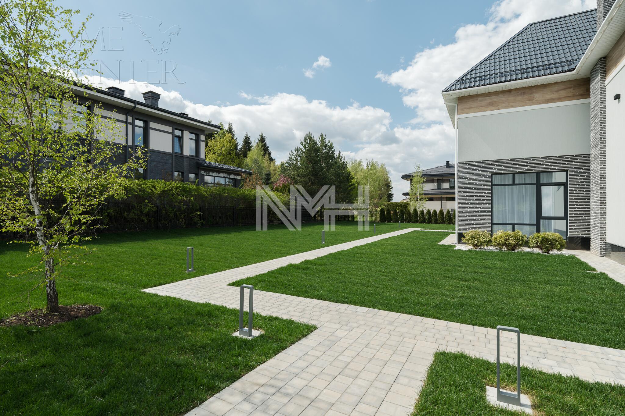 2-этажный коттедж 600 м² с отделкой