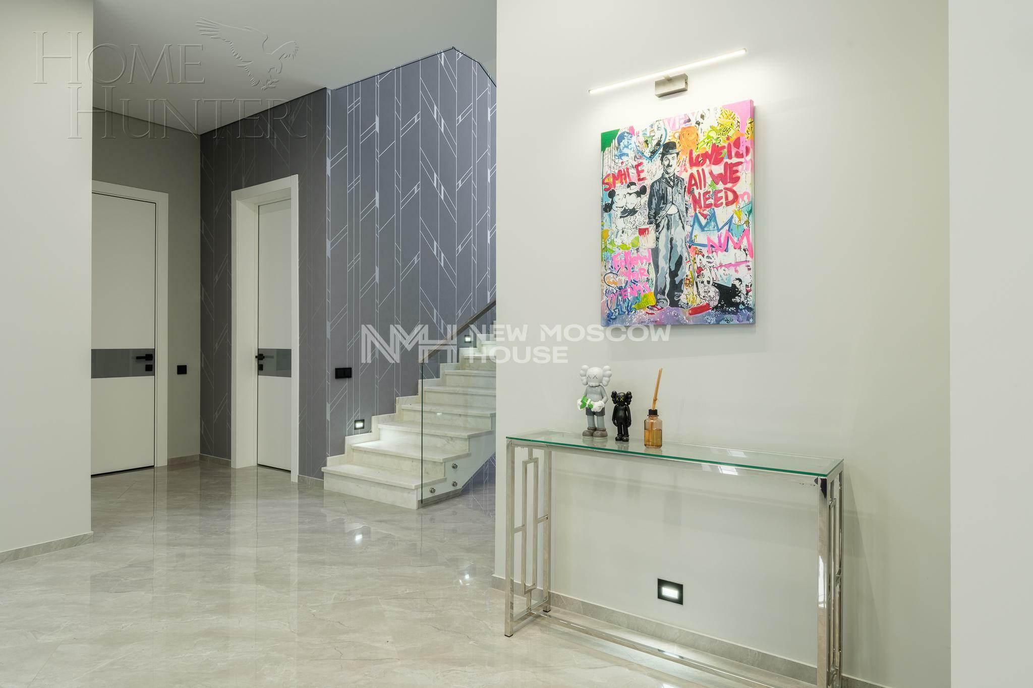 2-этажный коттедж 440 м² с отделкой