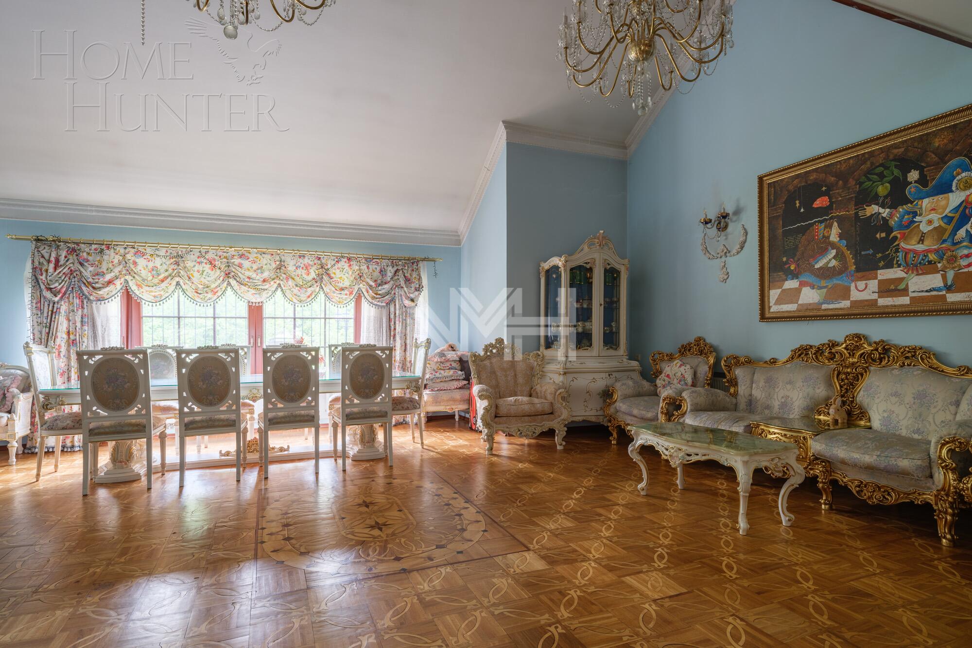 2-этажный коттедж 490 м² с отделкой