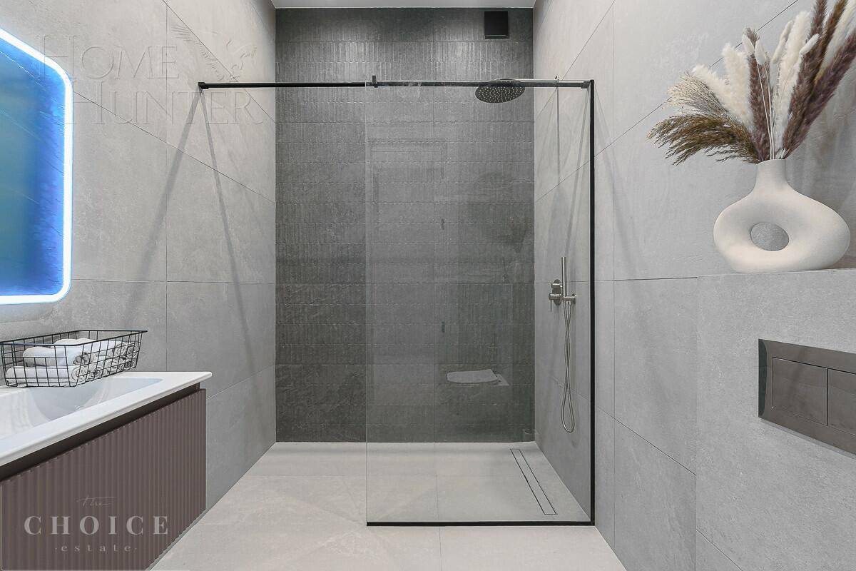 2-этажный коттедж 349.7 м² с отделкой
