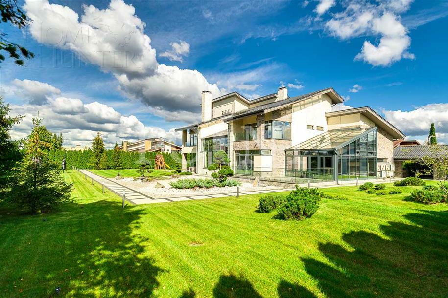 2-этажный коттедж 1 127.4 м² с отделкой