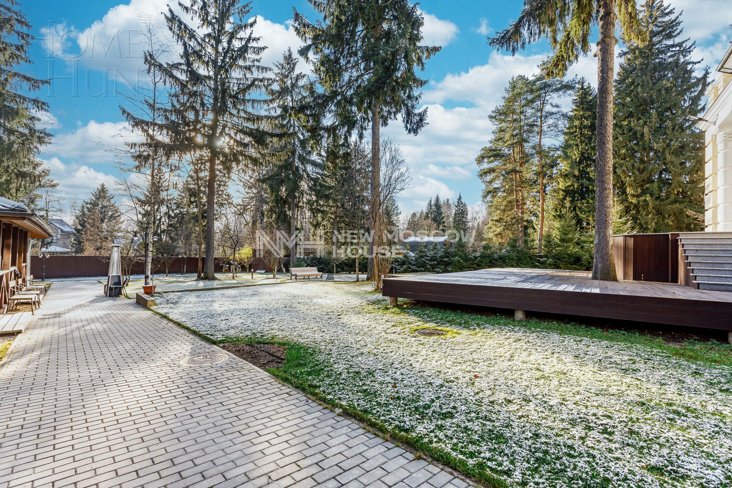 3-этажный коттедж 1 172 м² с отделкой