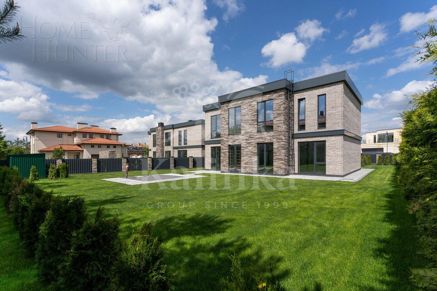 2-этажный коттедж 358.1 м² без отделки