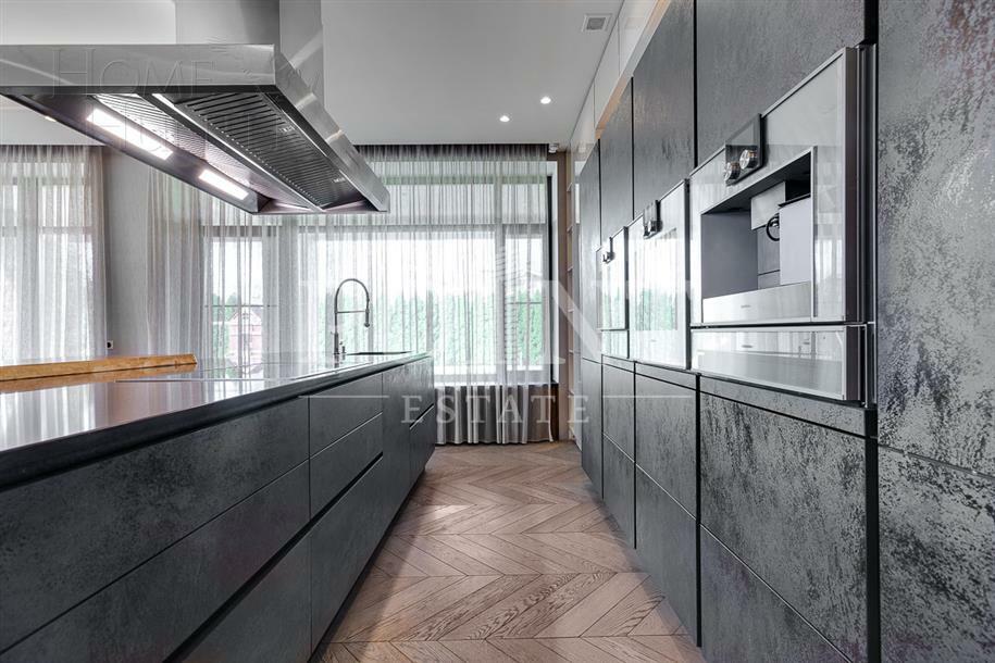 2-этажный коттедж 1 127.4 м² с отделкой