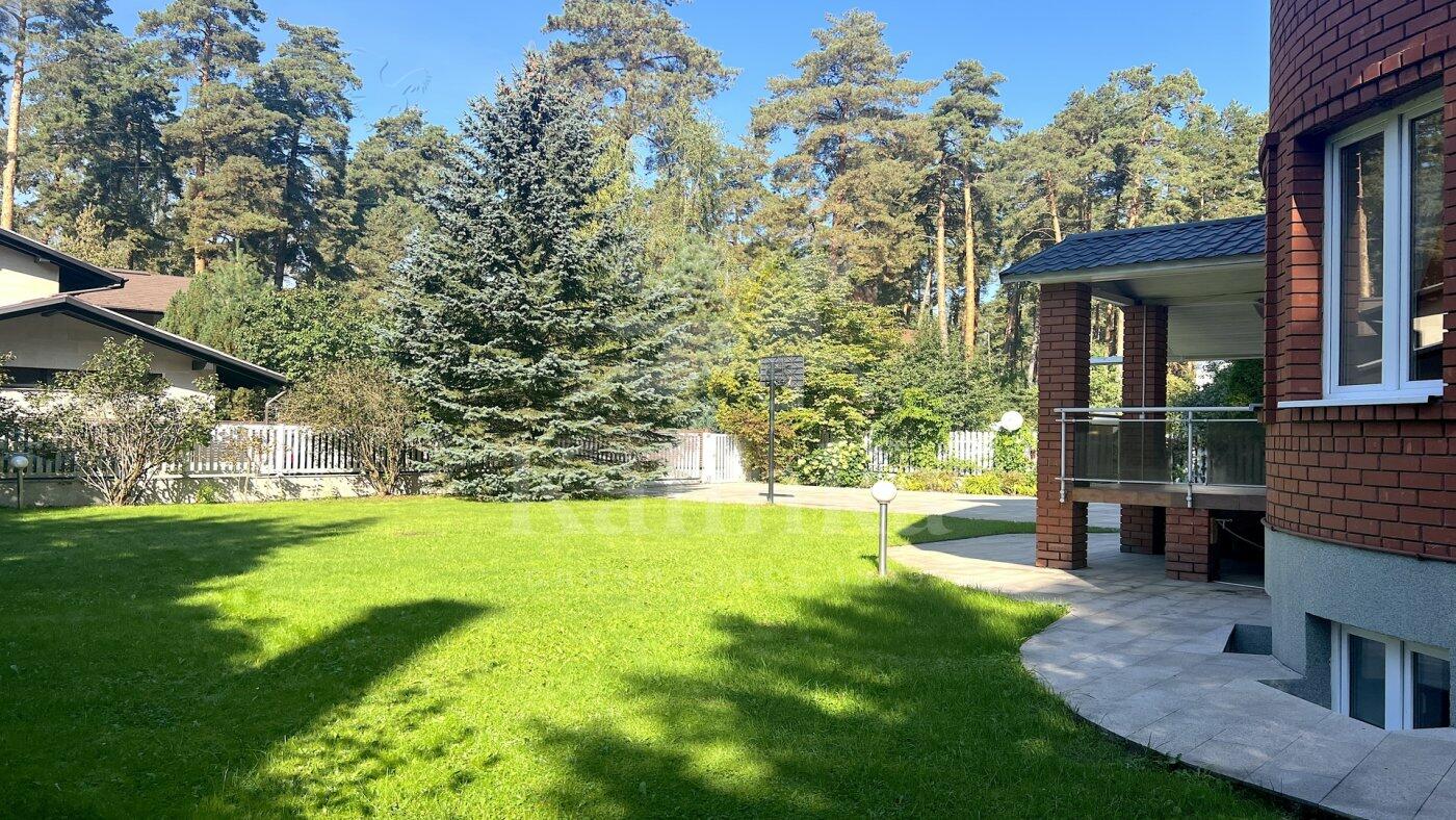 2-этажный коттедж 550 м² с отделкой