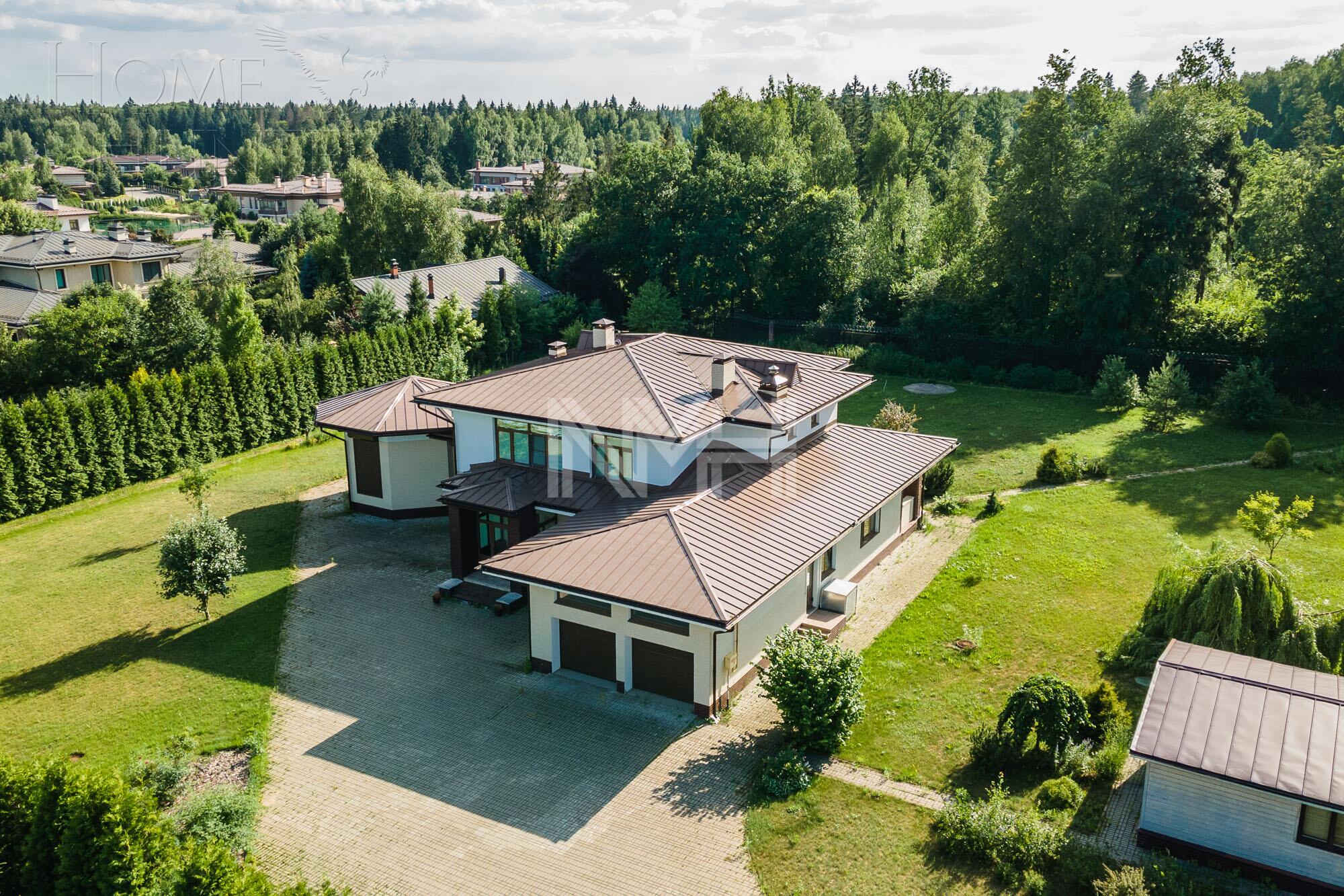 2-этажный коттедж 442 м² с отделкой