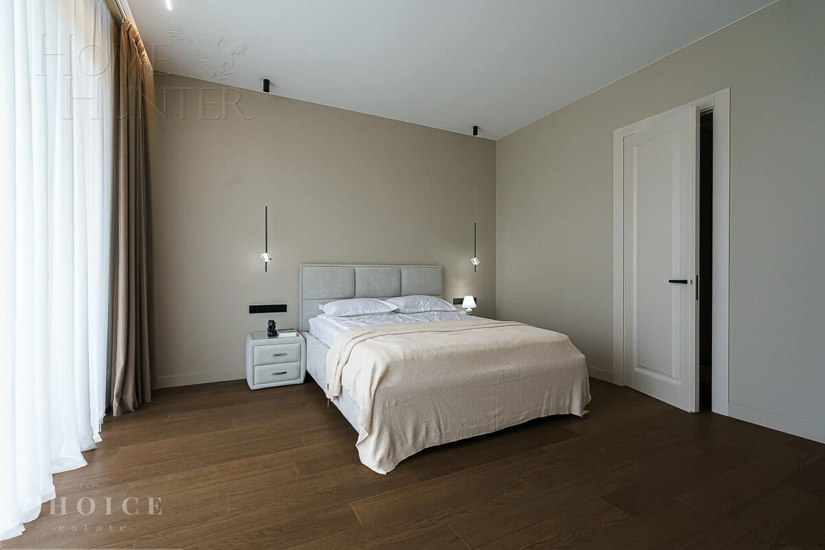 2-этажный коттедж 349.7 м² с отделкой