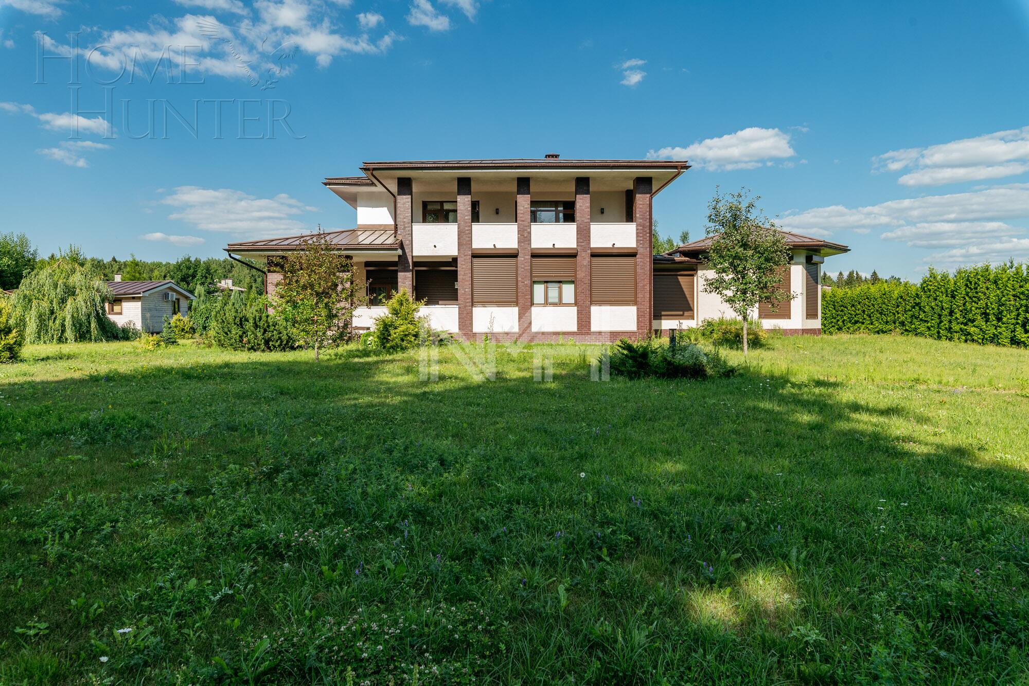 2-этажный коттедж 442 м² с отделкой