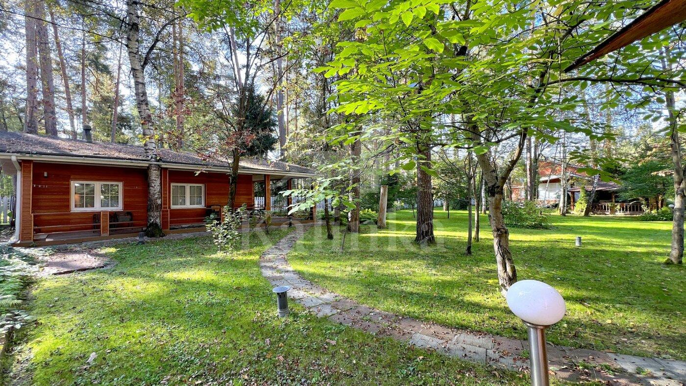 2-этажный коттедж 550 м² с отделкой