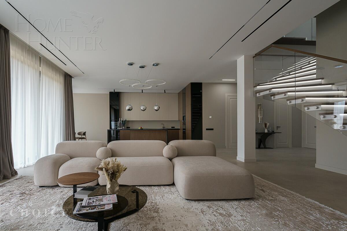 2-этажный коттедж 349.7 м² с отделкой