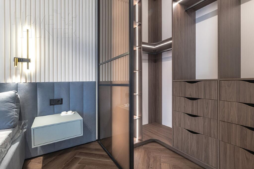 2-этажный коттедж 300 м² с отделкой