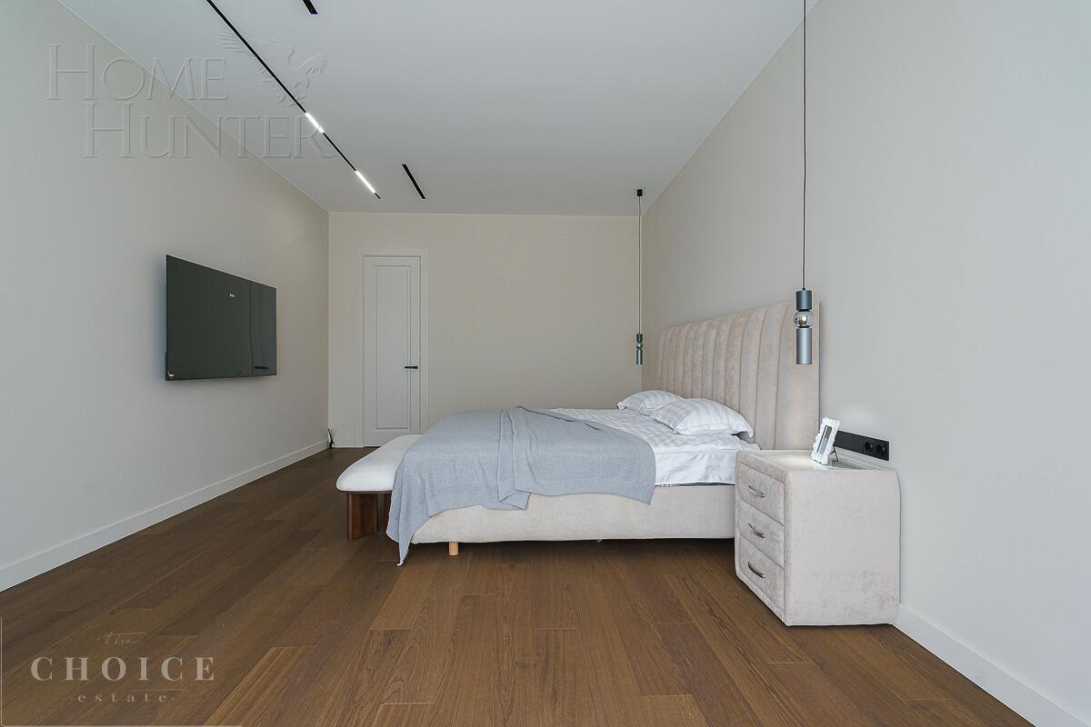 2-этажный коттедж 349.7 м² с отделкой