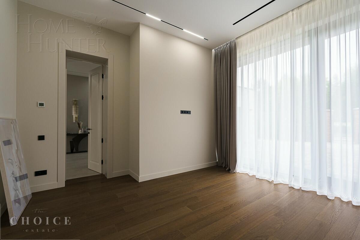 2-этажный коттедж 349.7 м² с отделкой