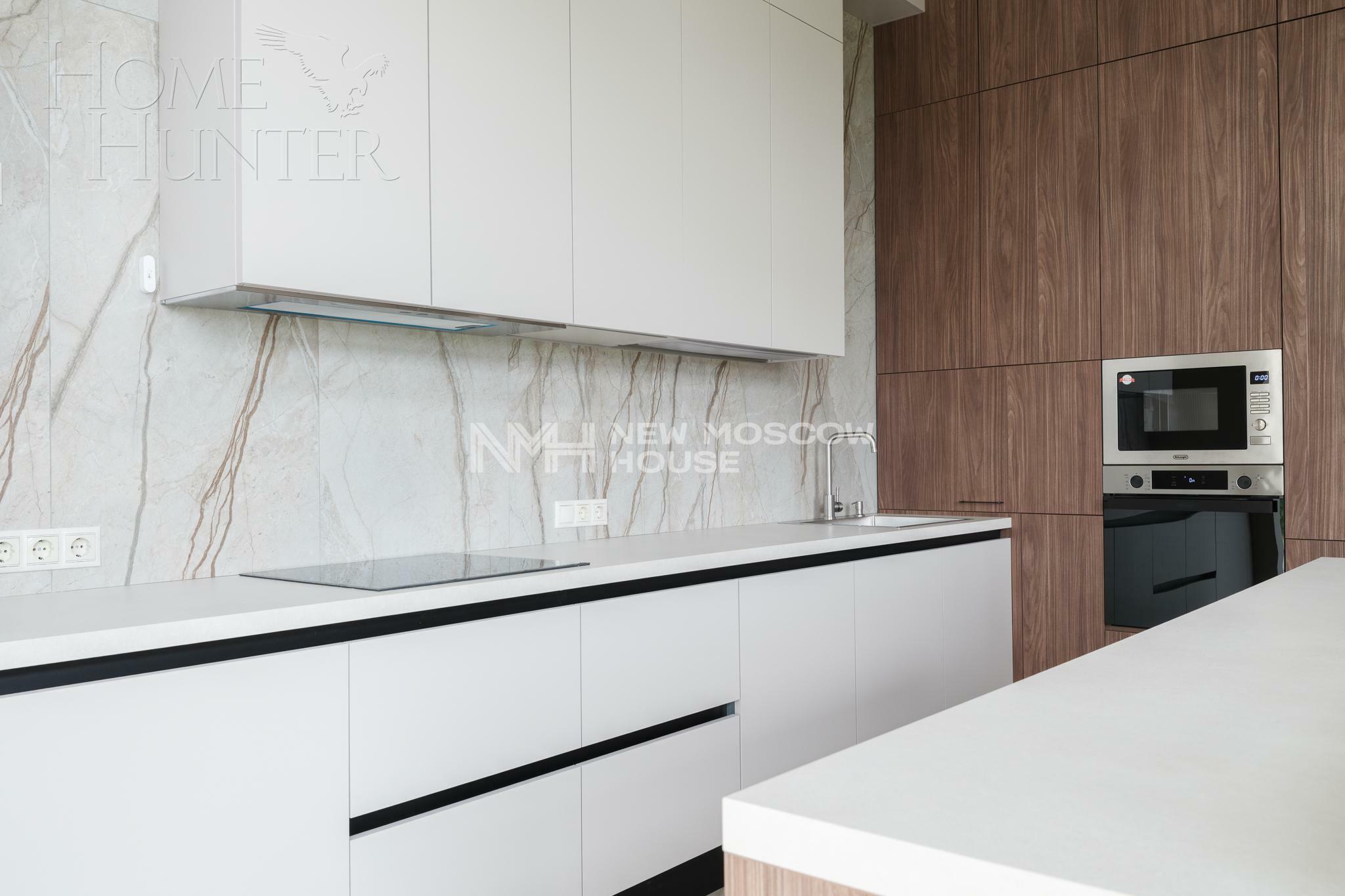 2-этажный коттедж 451 м² без отделки