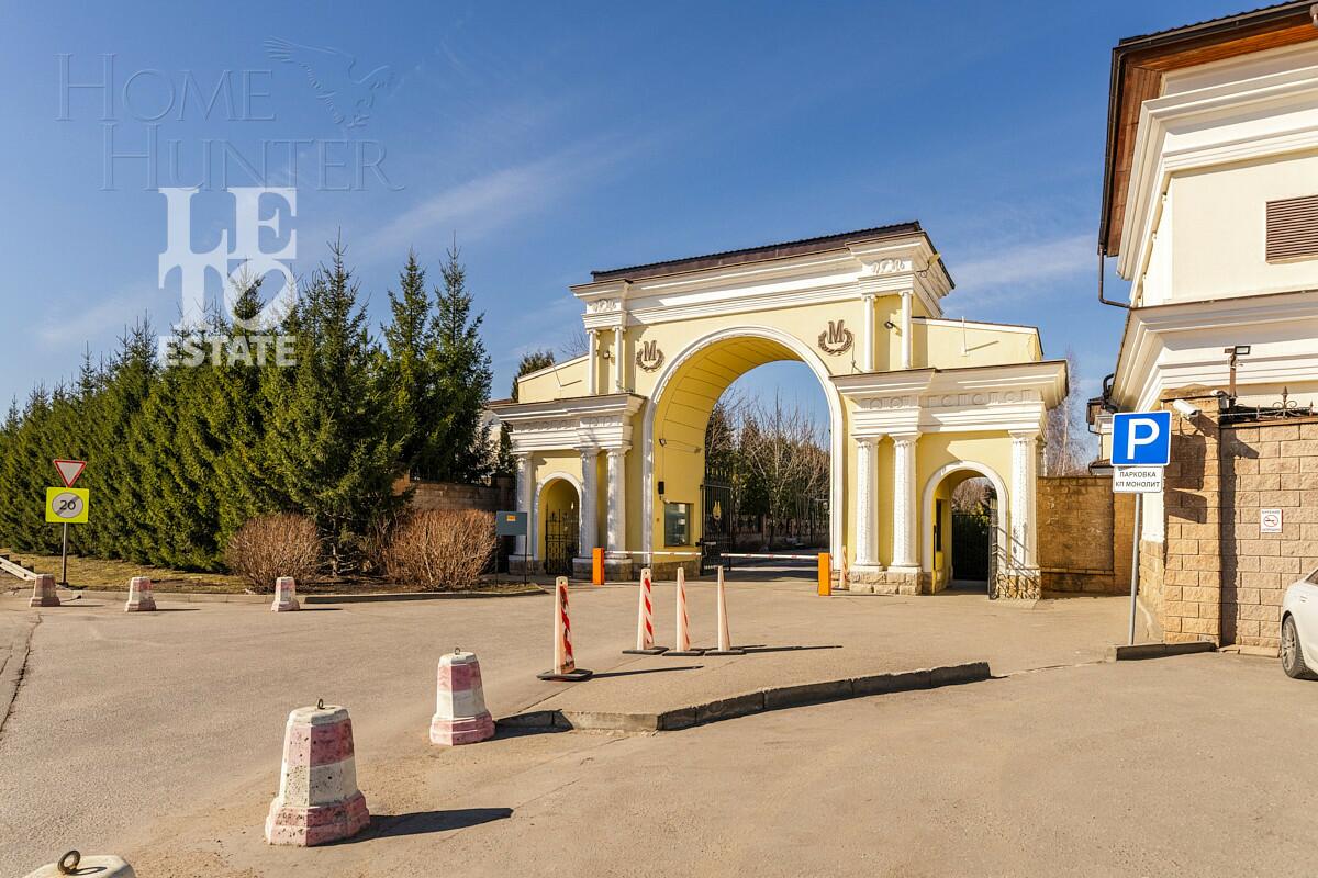 2-этажный коттедж 703 м² без отделки