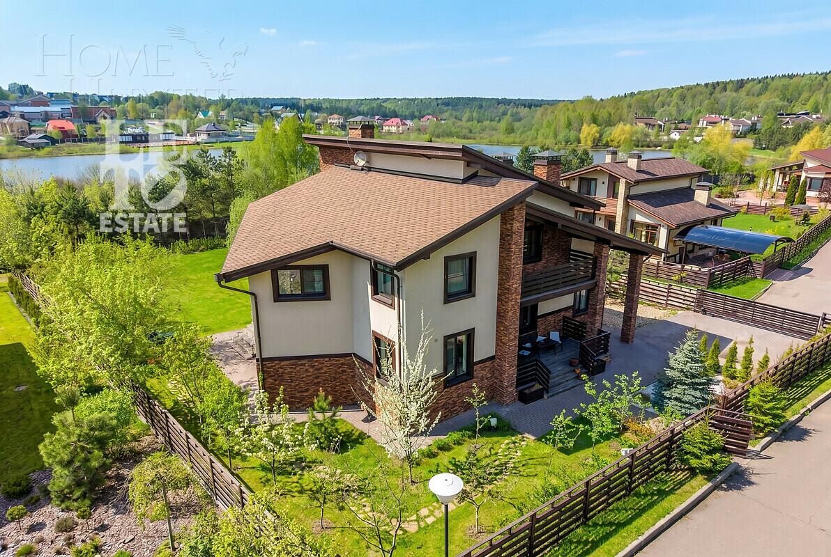 2-этажный коттедж 257.3 м² с отделкой