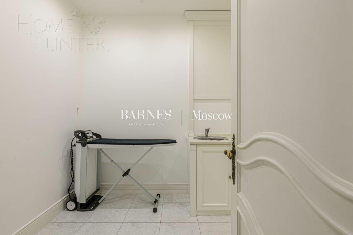 4-КОМН. КВАРТИРА С ОТДЕЛКОЙ 320 М² НА 2 ЭТАЖЕ
