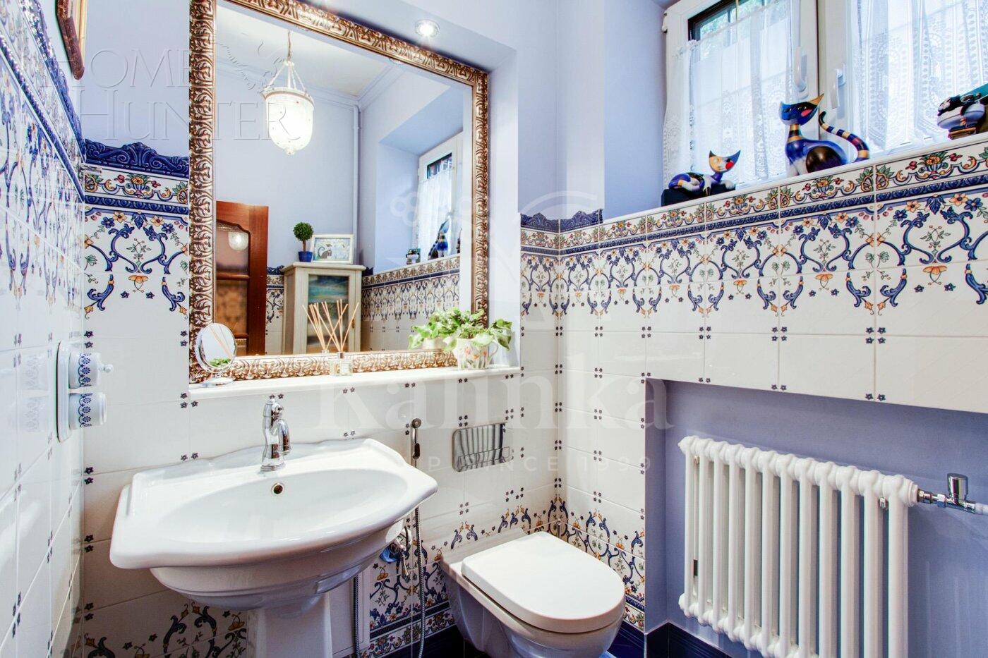 3-этажный коттедж 450 м² с отделкой