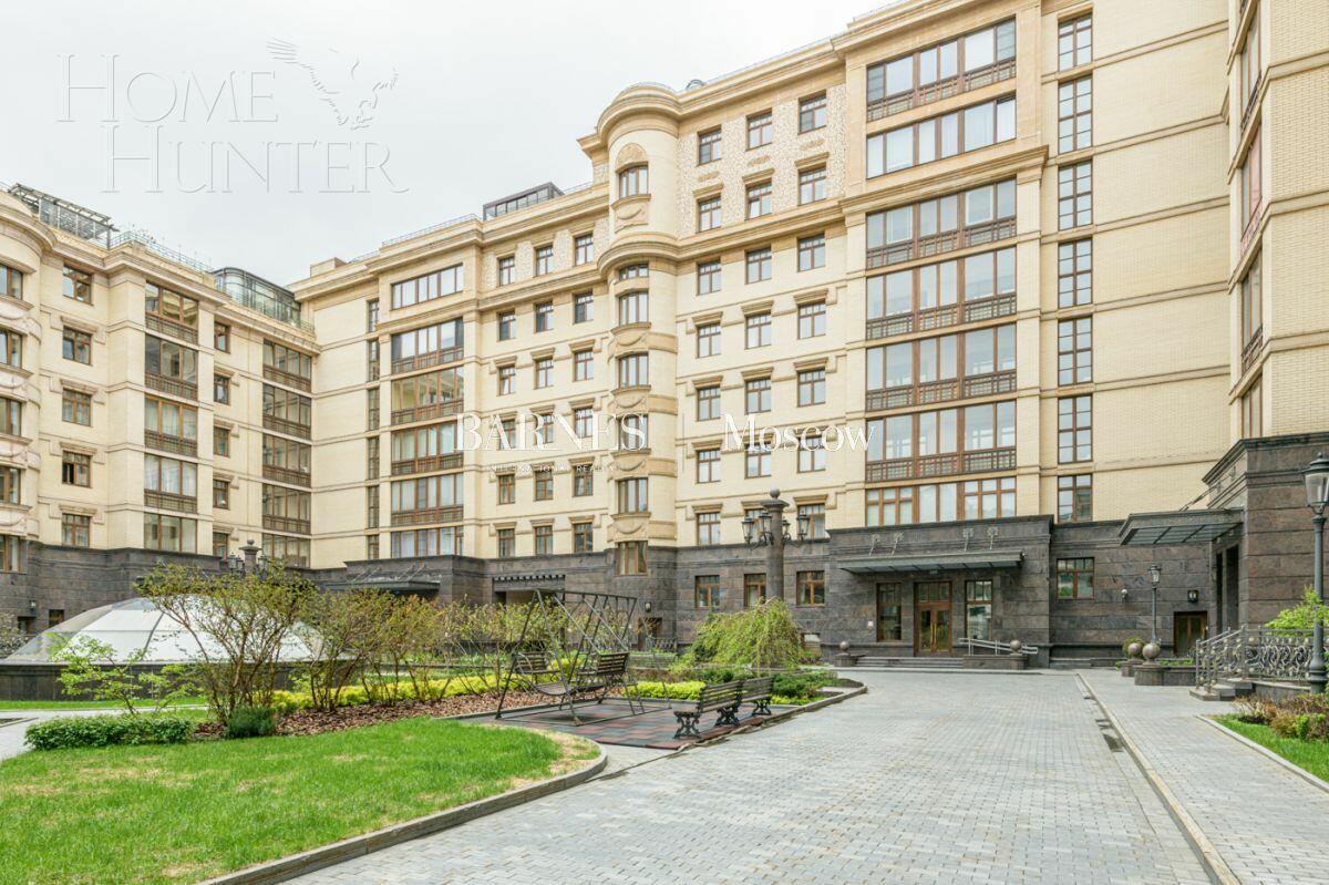 4-КОМН. КВАРТИРА С ОТДЕЛКОЙ 320 М² НА 2 ЭТАЖЕ