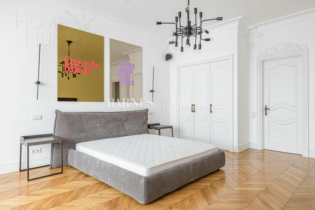 4-КОМН. КВАРТИРА С ОТДЕЛКОЙ 320 М² НА 2 ЭТАЖЕ
