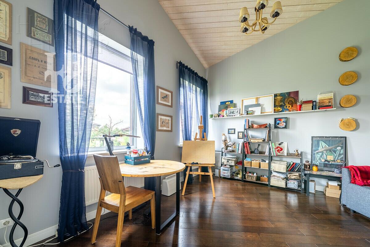 2-этажный коттедж 257.3 м² с отделкой