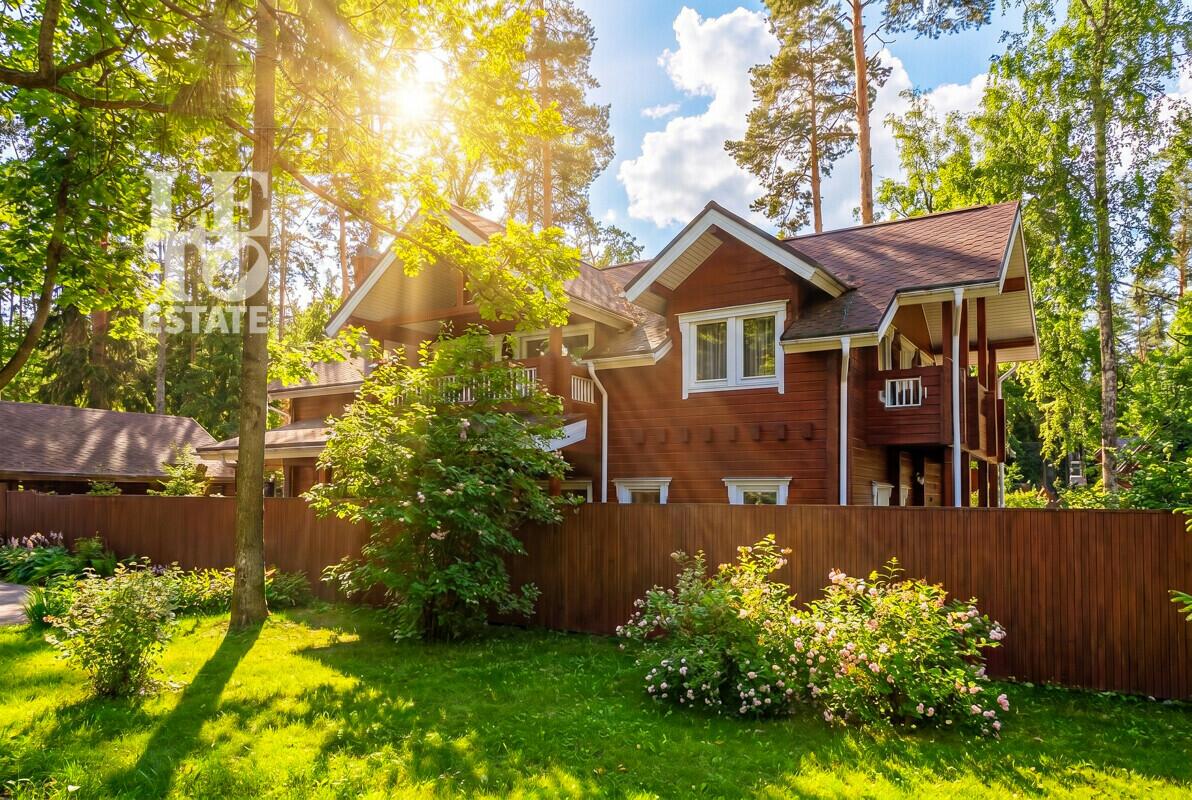 6-этажный коттедж 271 м² с отделкой