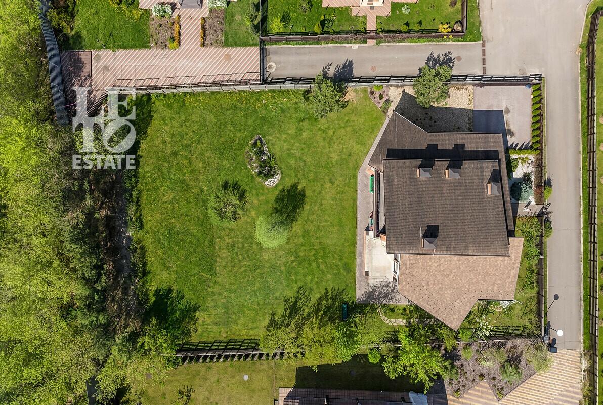 2-этажный коттедж 257.3 м² с отделкой