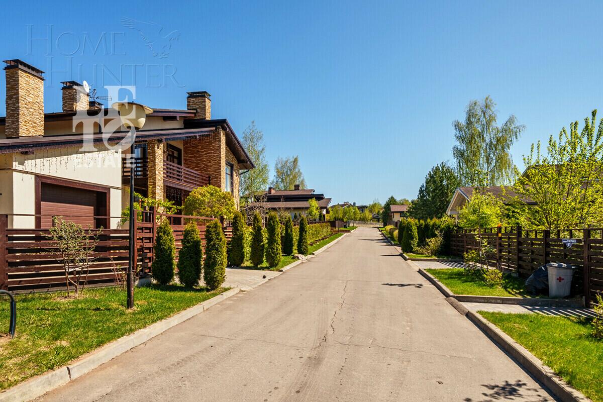 2-этажный коттедж 257.3 м² с отделкой