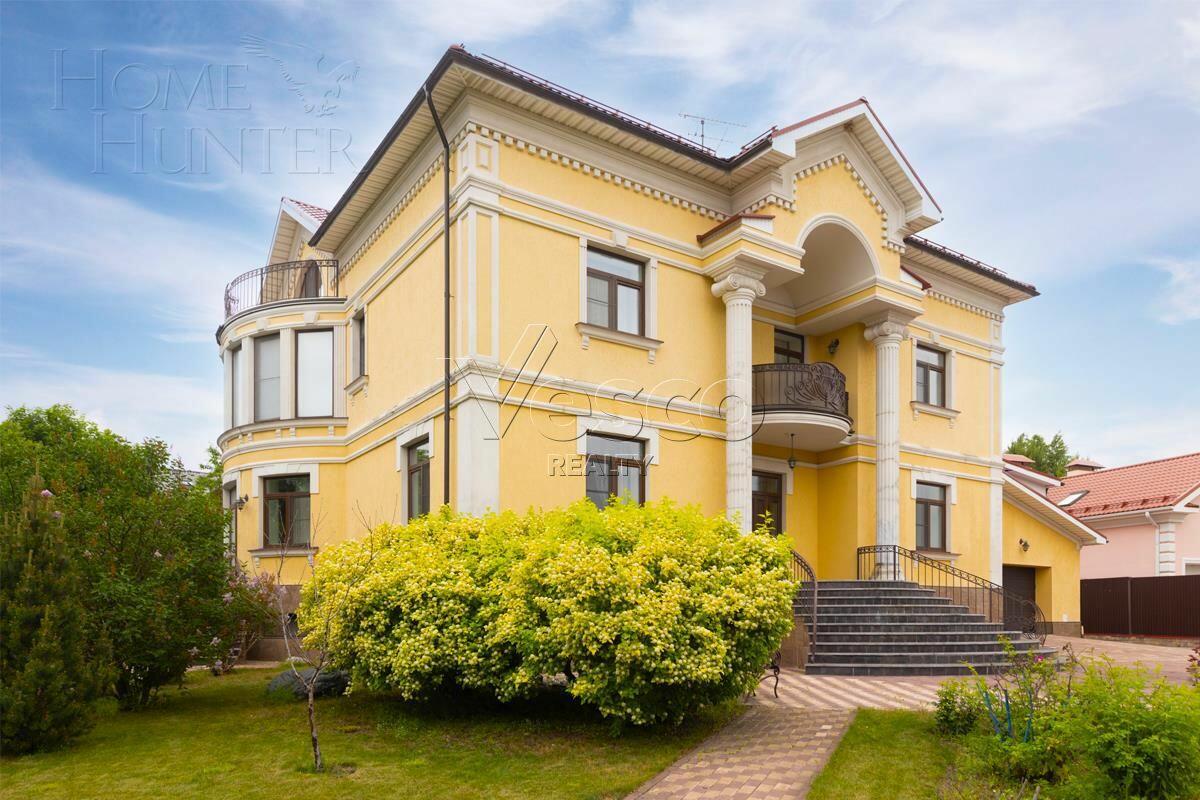 2-этажный коттедж 736 м² с отделкой