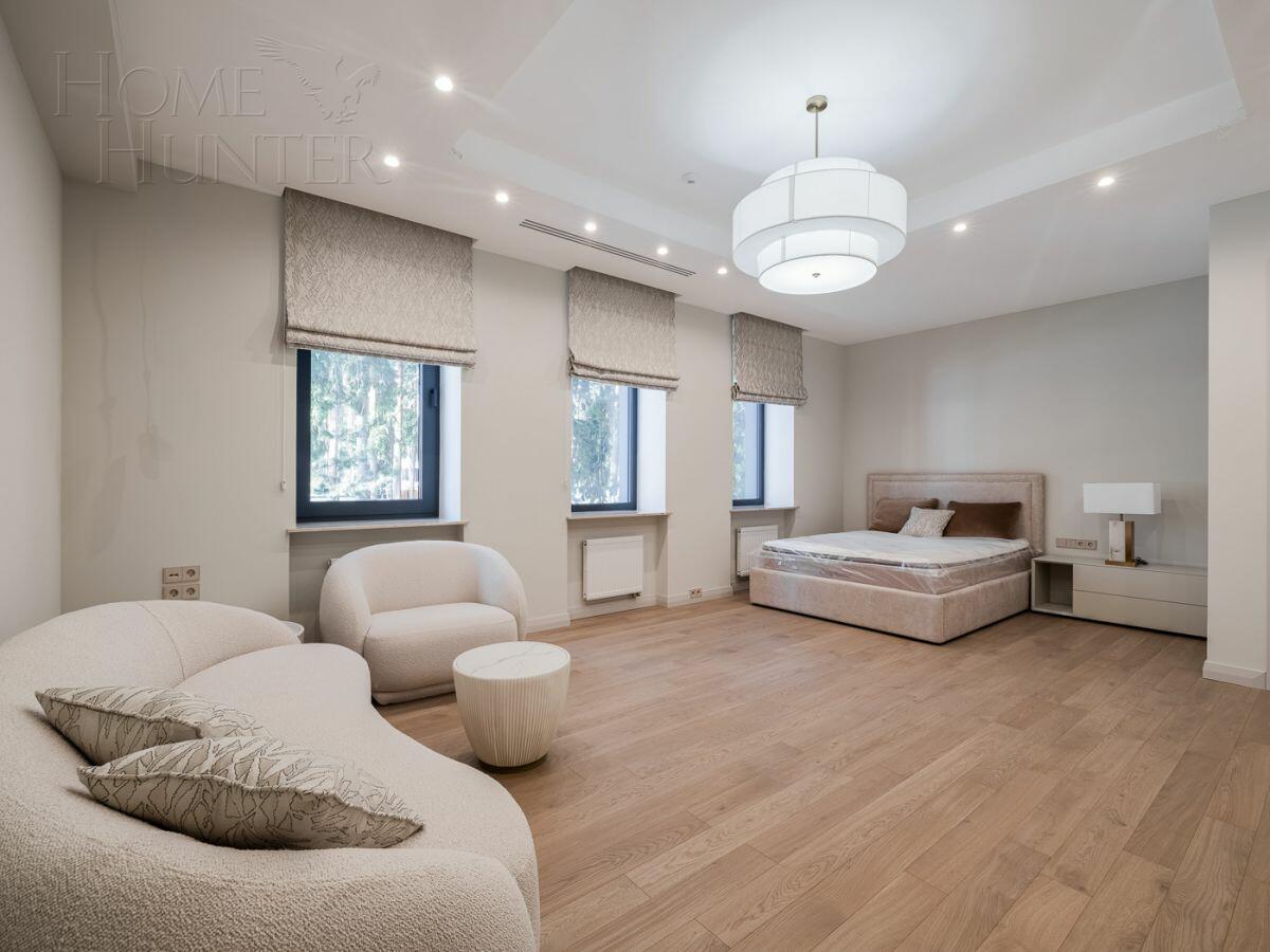 3-этажный коттедж 420 м² с отделкой