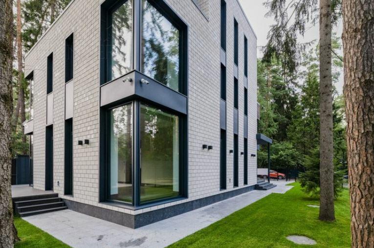 3-этажный коттедж 420 м² с отделкой
