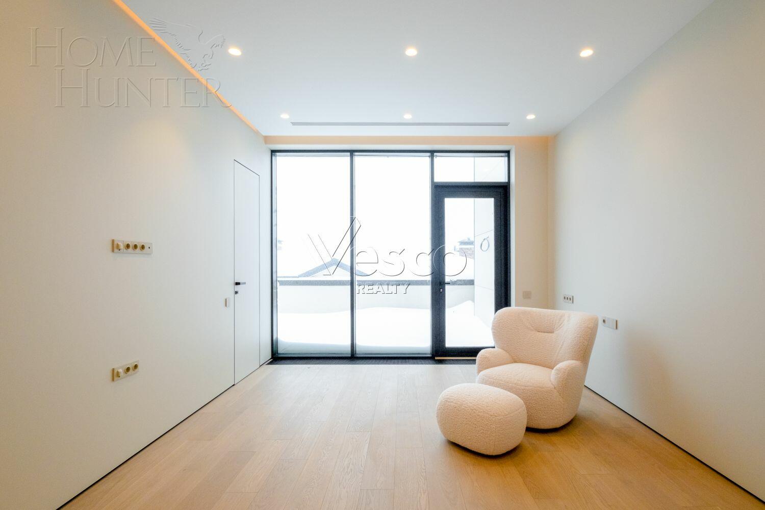 2-этажный коттедж 400 м² с отделкой