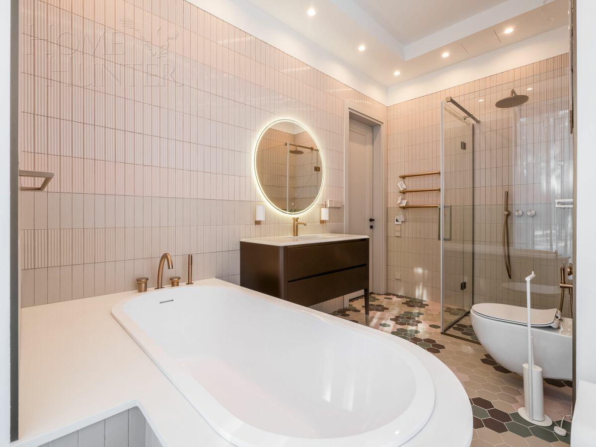 3-этажный коттедж 420 м² с отделкой