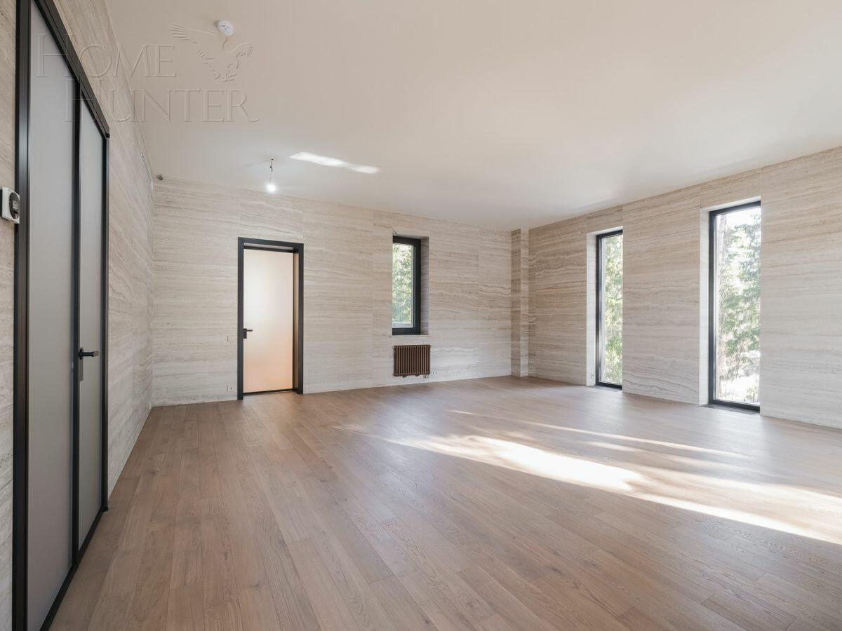 3-этажный коттедж 420 м² с отделкой